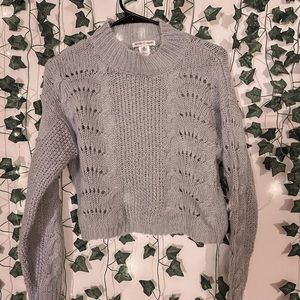 ✰TILLYS LIGHT PURPLE SWEATER ✰